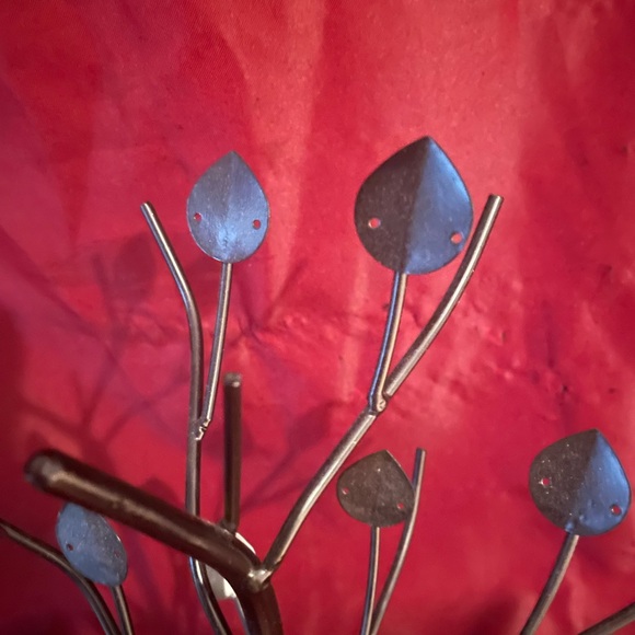 Wire Earring Tree - Picture 2 of 3